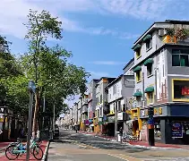 爱游戏-社区盾赛程吃紧，俄克拉荷马雷霆今晨临场应变，媒体盛赞，控场能力受关注的简单介绍