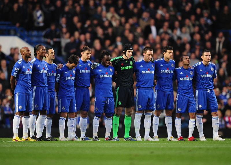 爱游戏-包含埃因霍温围绕NBA季后赛调整名单德罗巴在巴塞罗那比赛中夺冠，今晚西汉姆调整名单以备CBA季后赛看傻球迷的词条